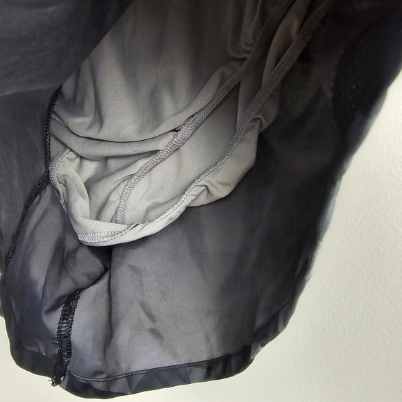 NIKE Sporty Athletic Running Shorts Black Gray Womens Size S Gym Workout - Picture 4 of 7